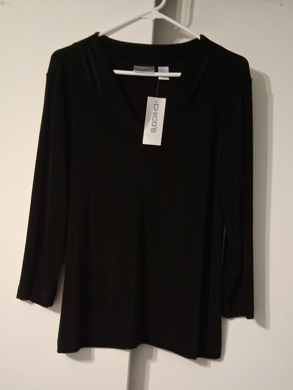 Chico's Black V-Neck Long Sleeve Top